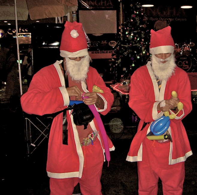 Thai Santa's